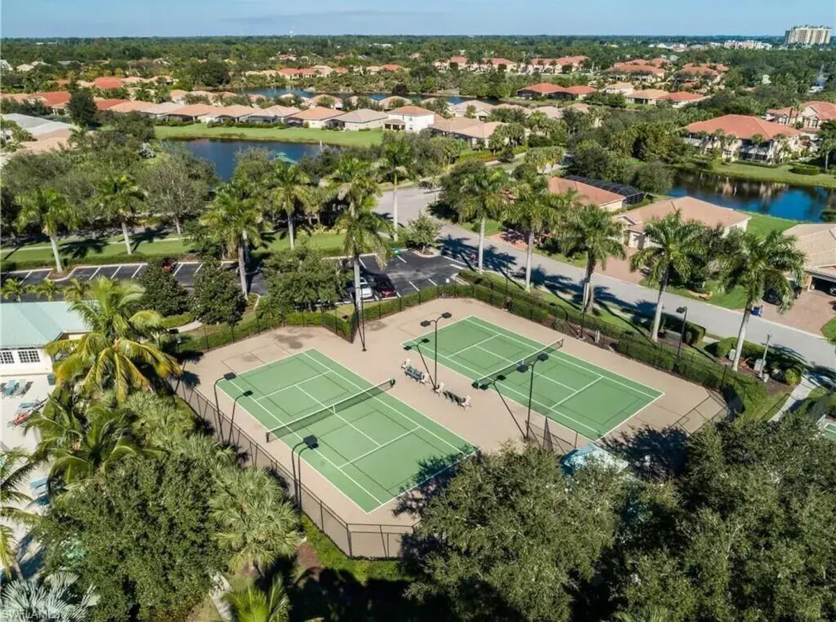 Community Tennis Courts
